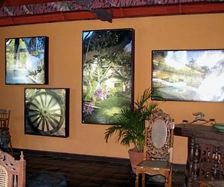 Dona Jovita Garden Resort Calamba  Zewnętrze zdjęcie